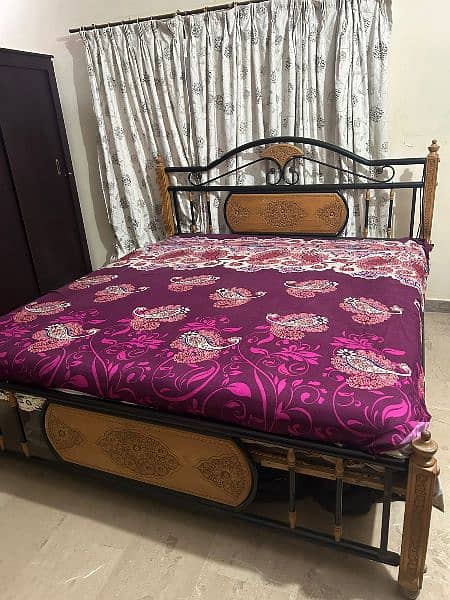 Wooden iron king size bed with spring mastress 6
