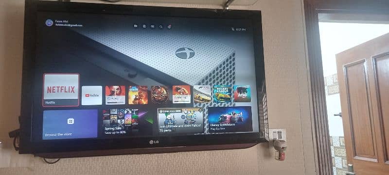 LG 42 inches led tv for sale. 1