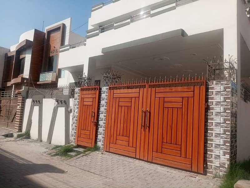 10 marla house for rent in pchs near Dha lahore 0