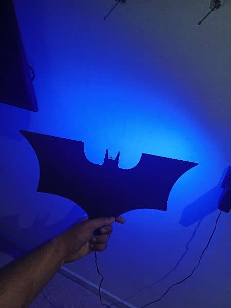 neon batman for sale  10/10 condition 4
