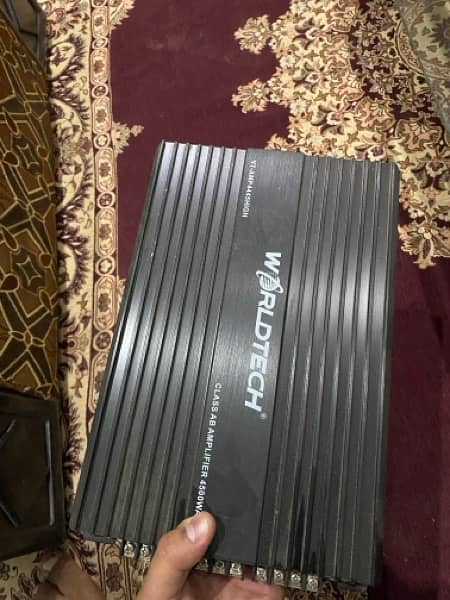 WOOFER AND AMPLIFIER FOR SALE JUST LIKE NEW UNTOUCHED 5