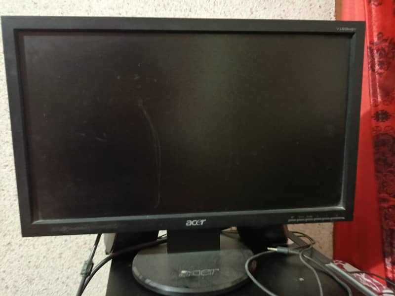Dell core i3 3gernation with 20inch LCD 3