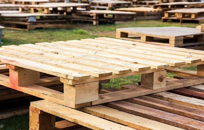 Wooden Pallets Manufacturer Stock Avaialble For Sale 2