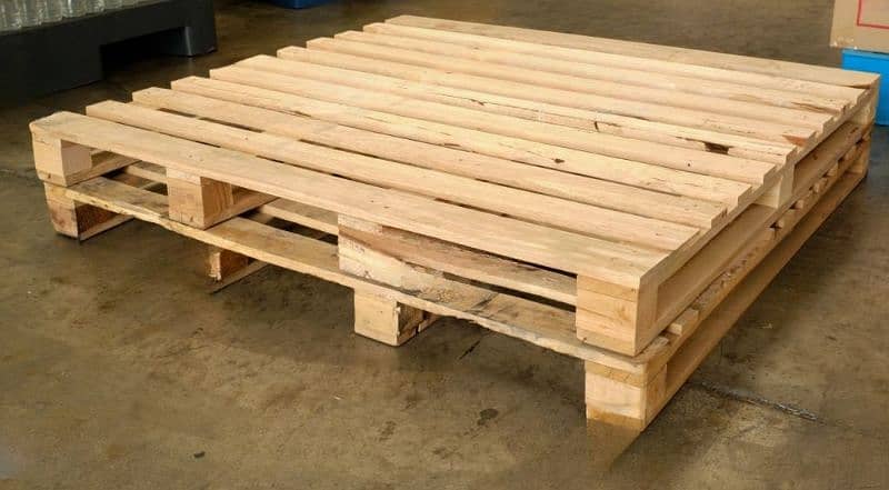Wooden Pallets Manufacturer Stock Avaialble For Sale 8