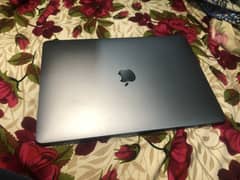 M1 Pro Mac Book Apple 2020 Barely used