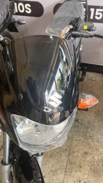 SUZUKI GD 110S  HEADLIGHT , SHADE/GS 150/GR 150 GENIUN PARTS AVAILABLE 0