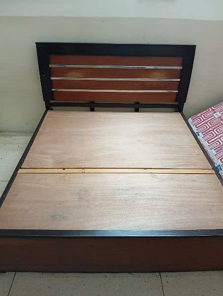 used double bed in good condition 5