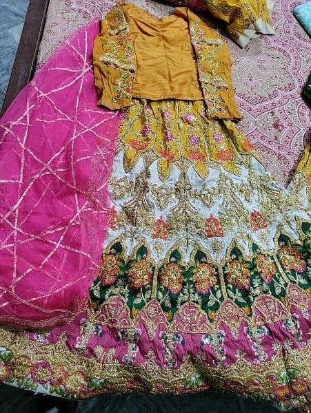 Mehendi dresses for sale 1
