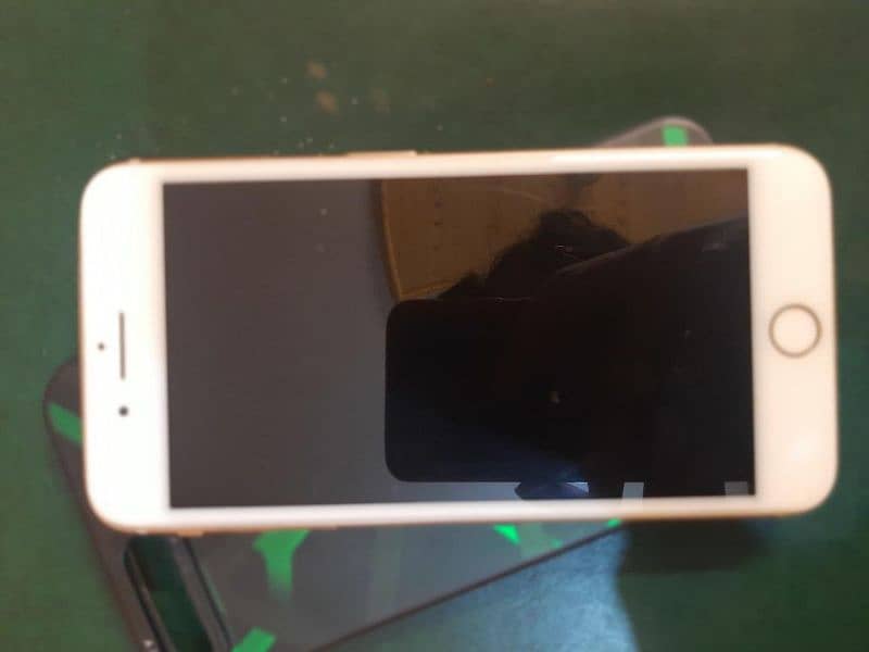 Iphone 8+ non pta 03016188174 2