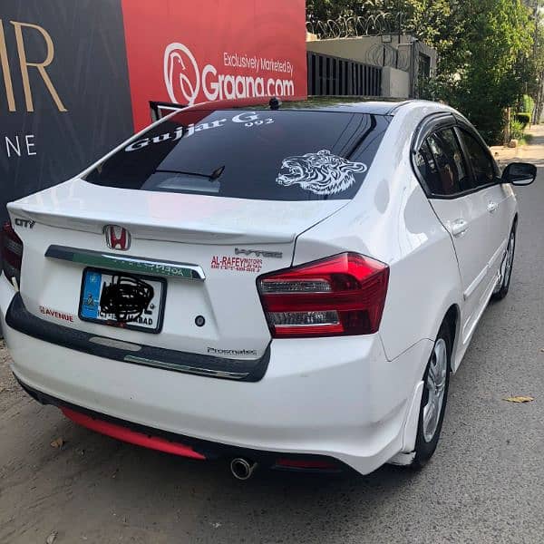 Honda City IVTEC 2019 /Automatic 1.3 white Colour Family Car 6