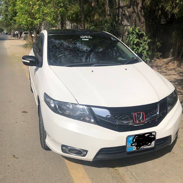 Honda City IVTEC 2019 /Automatic 1.3 white Colour Family Car 7