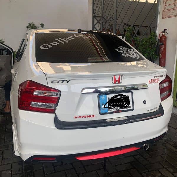 Honda City IVTEC 2019 /Automatic 1.3 white Colour Family Car 8