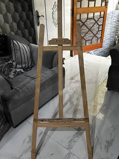 painting stand