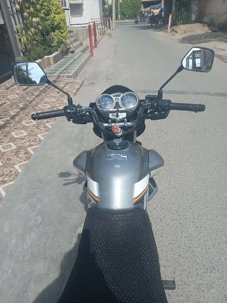 Honda CB 150F in excellent condition for sale 14