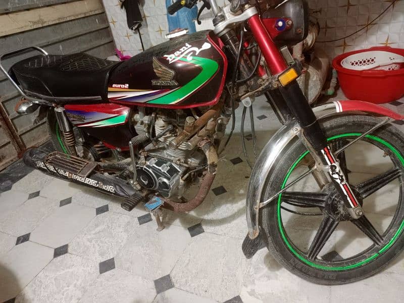 contect on this no 03349191992 good condition bike urgent sale 0