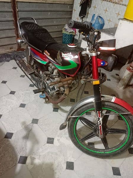 contect on this no 03349191992 good condition bike urgent sale 1