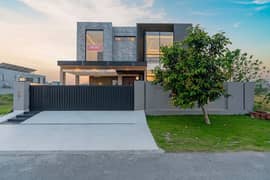 1 Kanal 6 Bedroom Modern House Designed By Renowned Architectural Firm Mazhar Muneer 0
