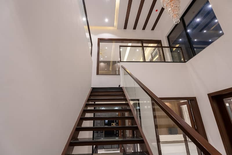 1 Kanal 6 Bedroom Modern House Designed By Renowned Architectural Firm Mazhar Muneer 28