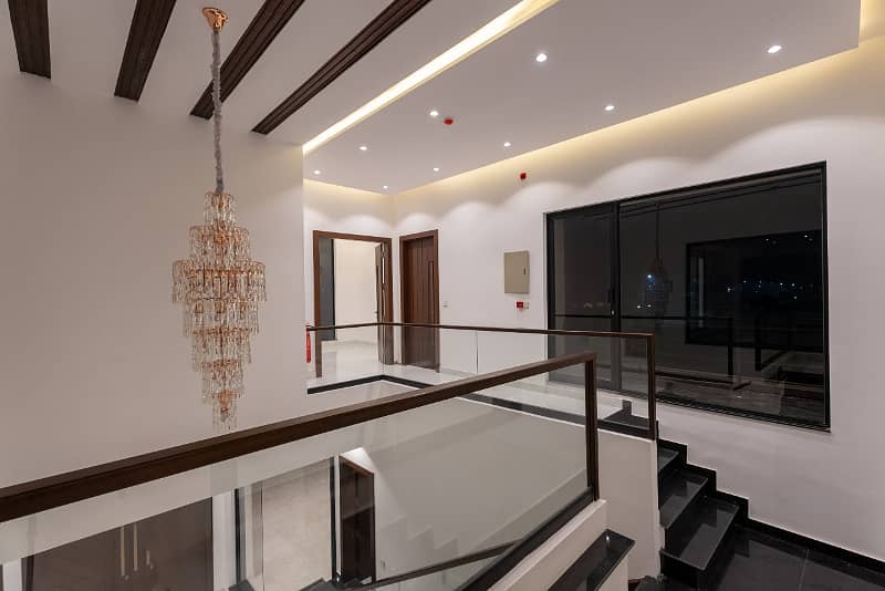 1 Kanal 6 Bedroom Modern House Designed By Renowned Architectural Firm Mazhar Muneer 38