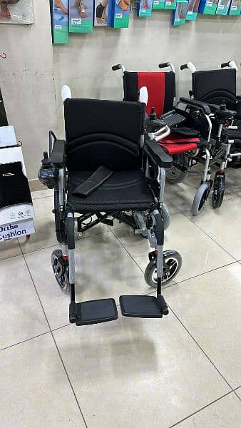 Electric Wheelchair Remote Controlled Automatic wheel chair dryBattery 1