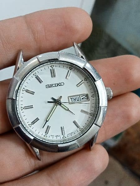 Seiko watch ( Japan Made) Quartz 0