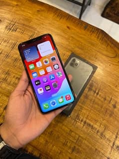 Iphone 11 pro max 256gb pta aproved with box