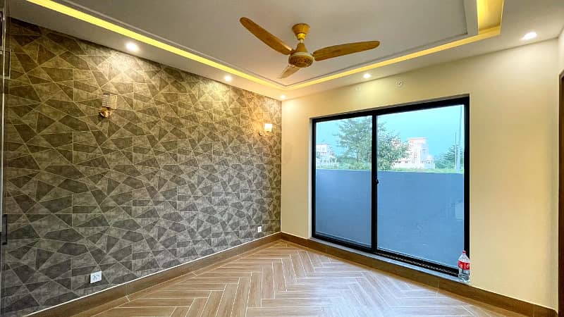 5 Marla New Modern House For Rent In DHA Phase 9 Town 5