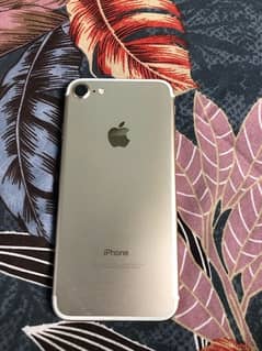 iphone 7 (pta approved )