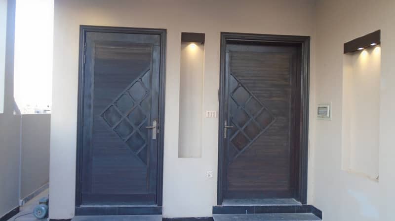10 Marla Beautiful House Available For Sale In Dha Phase 2 Slamabad 5