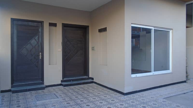 10 Marla Beautiful House Available For Sale In Dha Phase 2 Slamabad 27