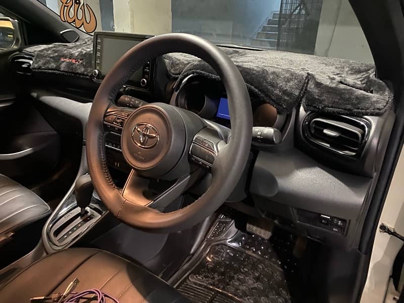 Toyota Yaris G pkg 2021 11