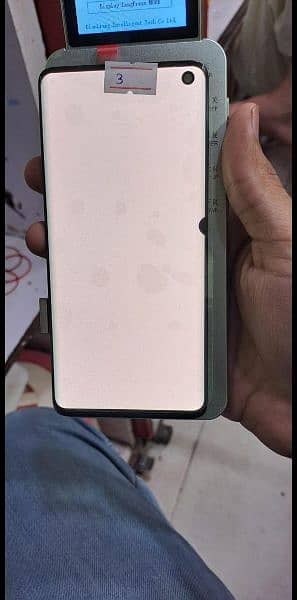 Samsung Galaxy S10, S10 Plus Dotted Panel 2