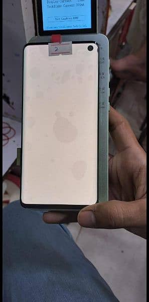 Samsung Galaxy S10, S10 Plus Dotted Panel 3
