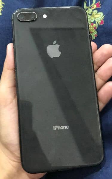 I Phone 8 Plus in good condition 1