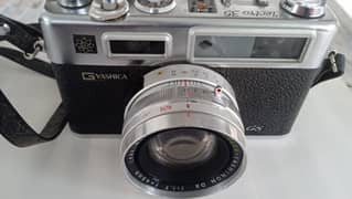 Yashica Electro 35 Vintage camera