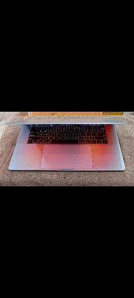 MacBook Pro 2019 Core i9 16GB 512GB 15" Display MV912 0