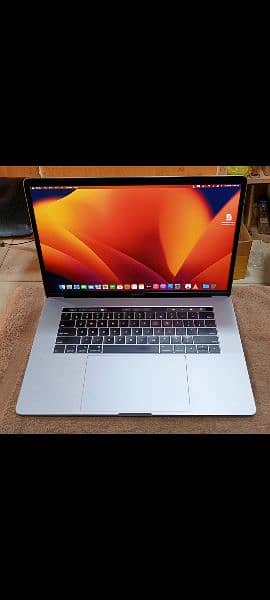 MacBook Pro 2019 Core i9 16GB 512GB 15" Display MV912 16