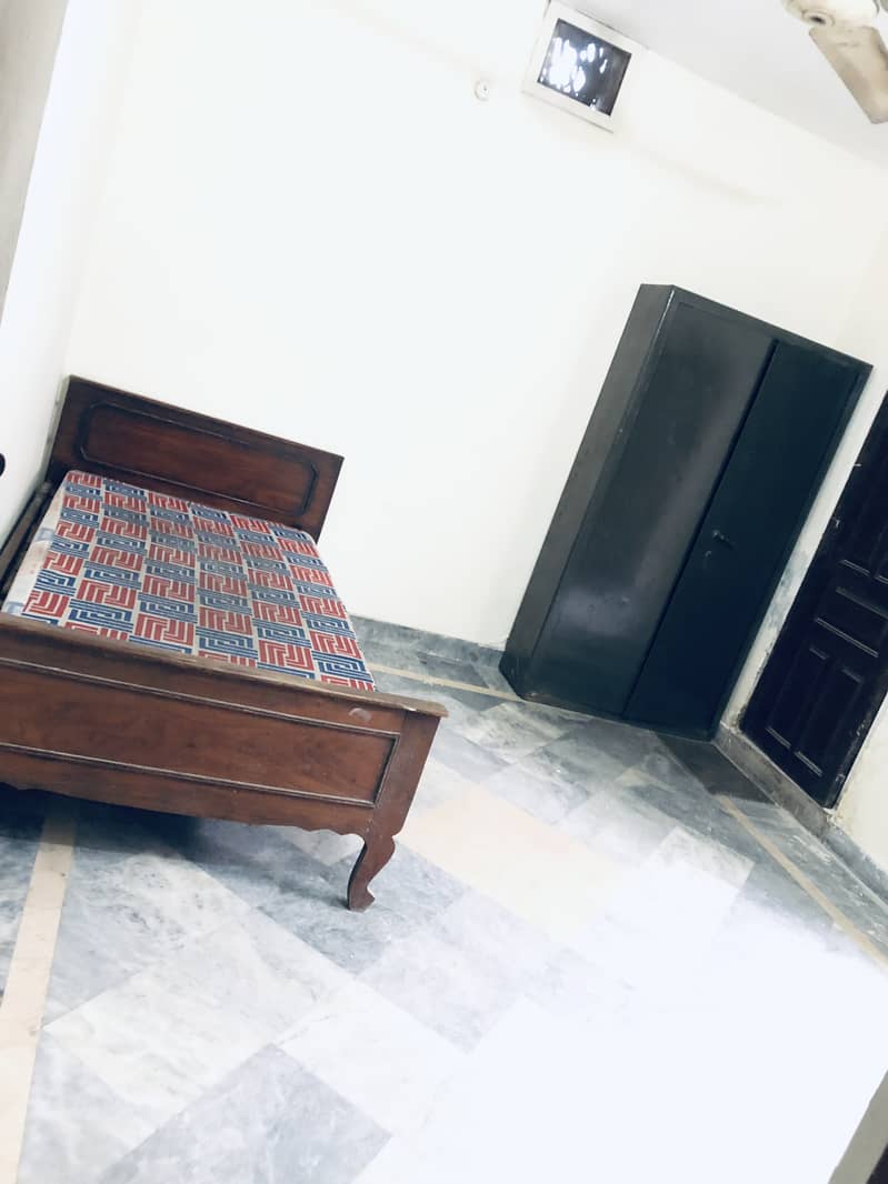 Independent Room/Flat/Portion For Rent Bachelors/Family At Thokar Lhr 4