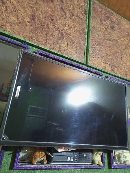 submsung 42 inch android led for sell 6