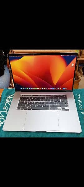 MacBook Pro 2019 Core i9 16GB 1TB 16" Display A2141 MVVK2 15