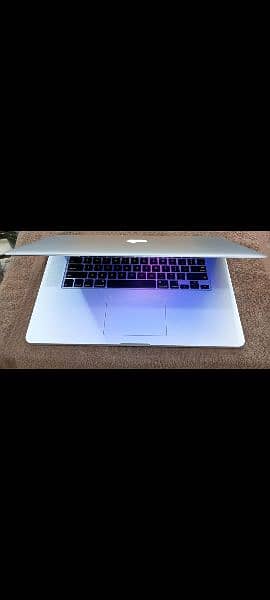 MacBook Pro 2015 Core i7 16GB 512GB Intel & 2GB Graphics 15" Display 8