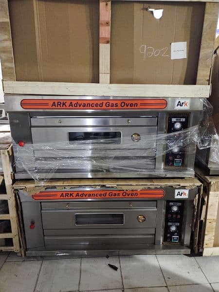 We have all pizza oven new available/pizza oven/fryer/hotplate/counter 2