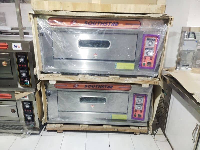 We have all pizza oven new available/pizza oven/fryer/hotplate/counter 3
