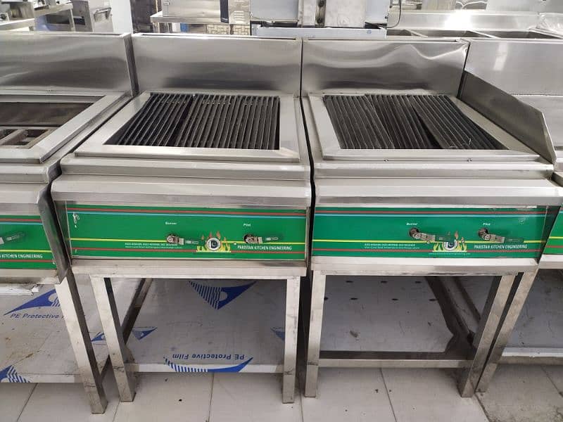 We have all pizza oven new available/pizza oven/fryer/hotplate/counter 16