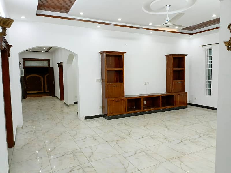 Luxury Ground Portion for Rent, House for Rent in Soan Garden Block F Near To Punjab Cash & Carry 7