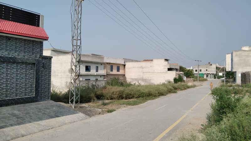 10 Marla Double Storey House for Urgent Sale at Armour Colony Phase 1 Nowshera 1