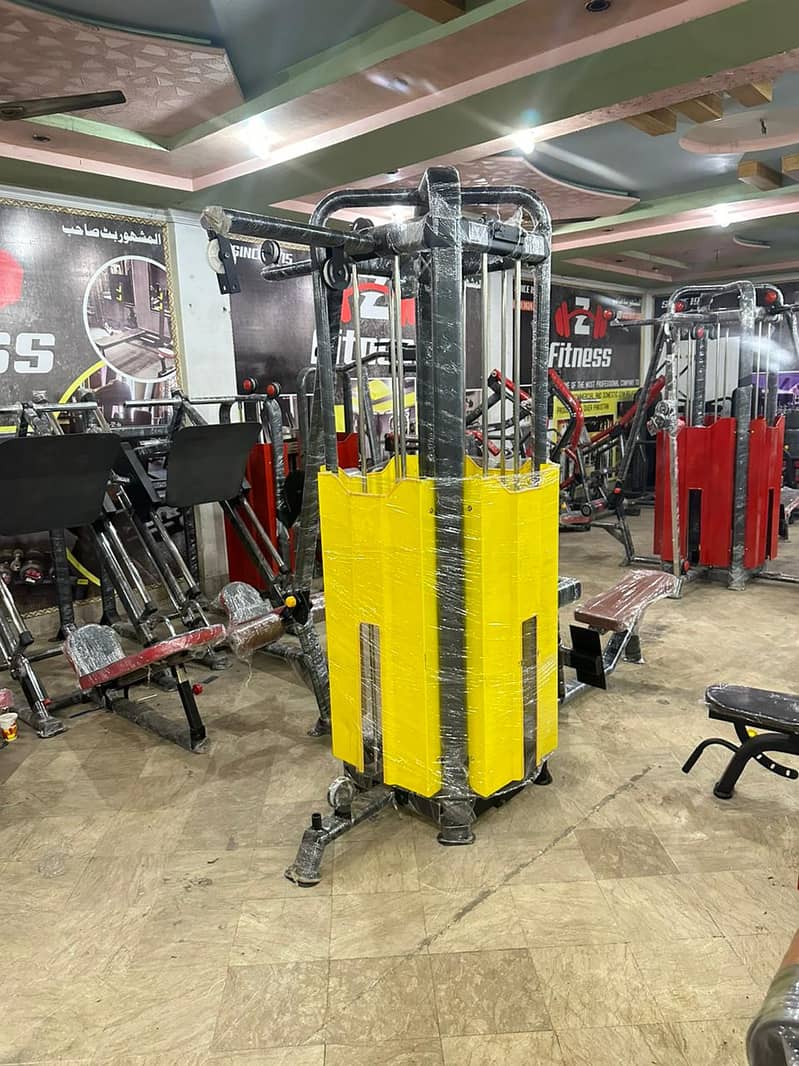 gym machines / gym equipments / commercial gym setup /  hom gym 3
