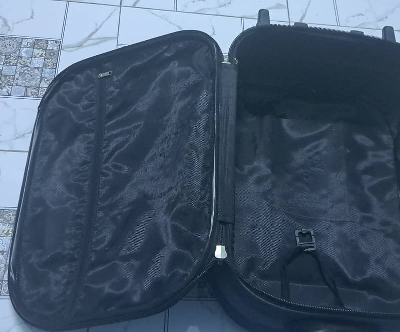 Luggage bag cabin size 8 to 12 kg 1