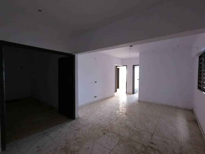 Prime Location In North Nazimabad Block F Flat For Sale Sized 1600 Square Feet 8