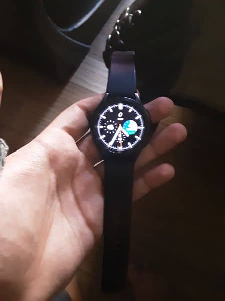 Samsung Galaxy watch 4 classic 46mm 2
